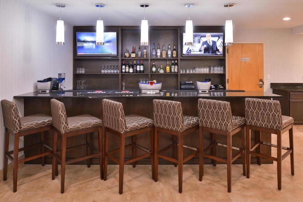 Wyndham Garden Greenville / Spartanburg Airport Eksteriør billede