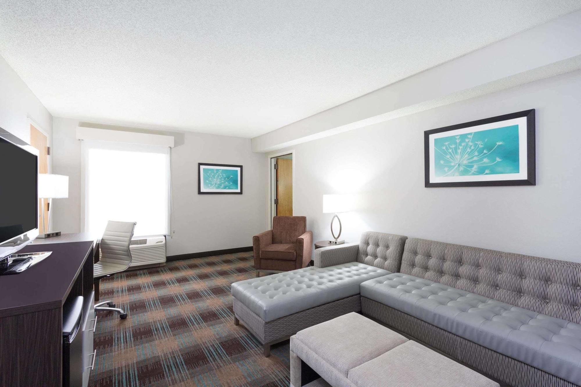 Wyndham Garden Greenville / Spartanburg Airport Eksteriør billede