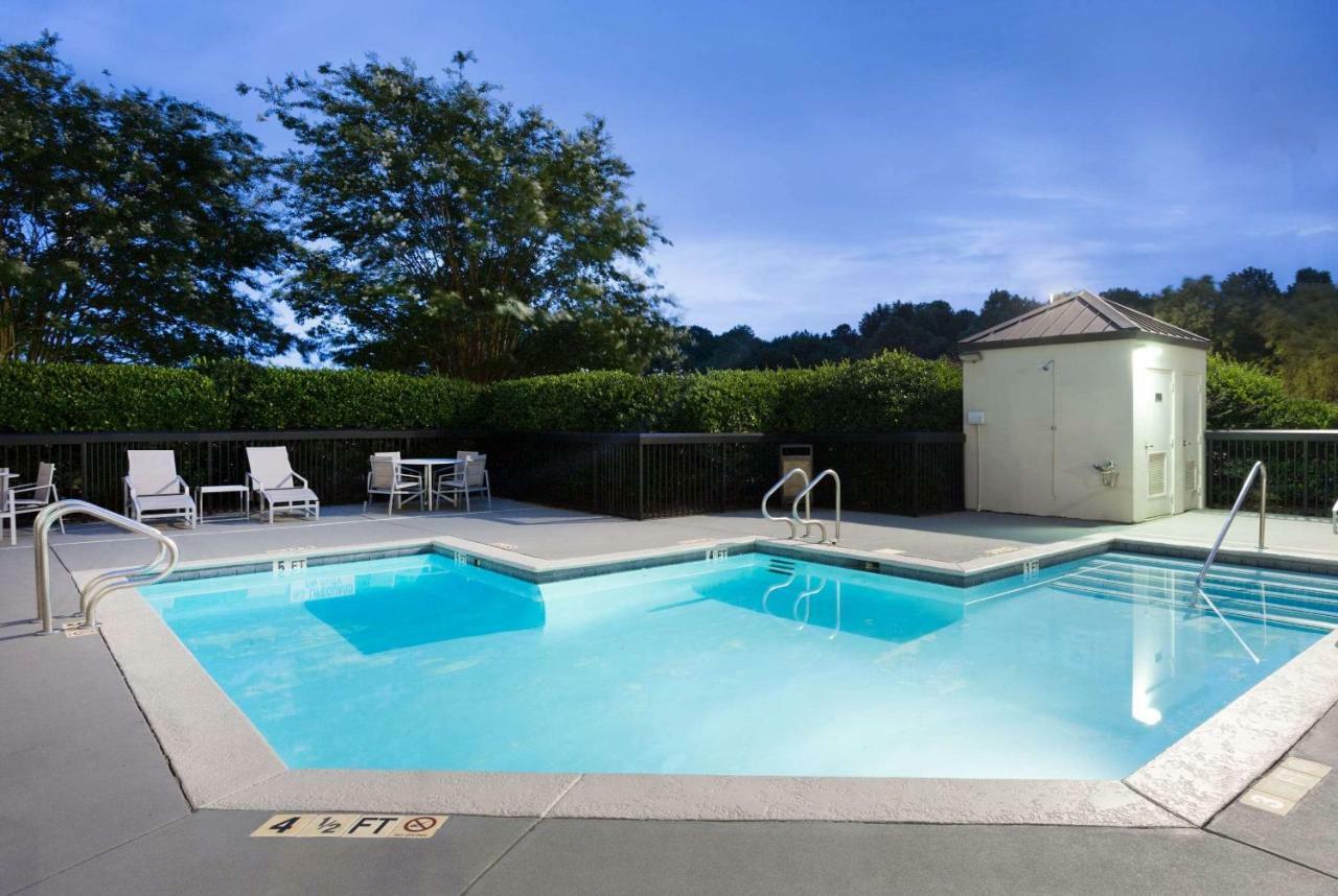 Wyndham Garden Greenville / Spartanburg Airport Eksteriør billede